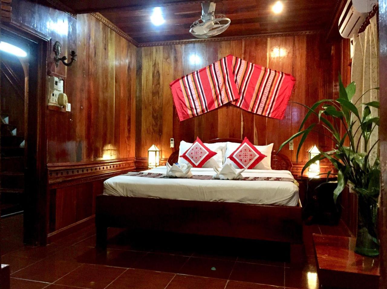 Soutikone1 Guesthouse Luang Prabang Luaran gambar